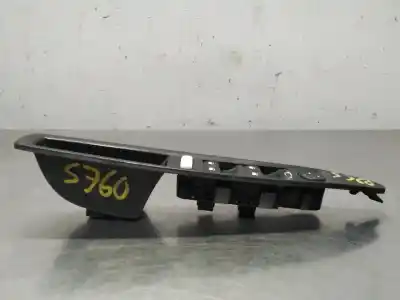 Tweedehands auto-onderdeel linker voorruit schakelaar voor citroen c4 coupé (la_) 1.6 hdi oem iam-referenties 9651464577