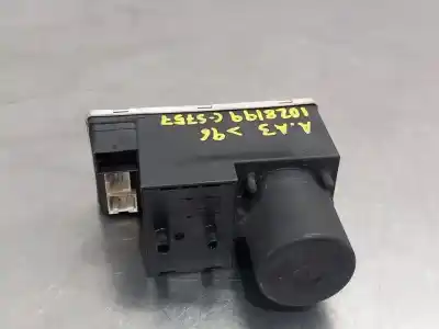 Pezzo di ricambio per auto di seconda mano quadro di chiusura per audi a3 (8l) 1.9 tdi riferimenti oem iam 8d0862257b