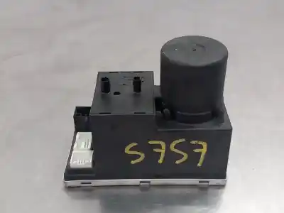 Second-hand car spare part central locking pump for audi a3 (8l) 1.9 tdi oem iam references 8d0862257b  