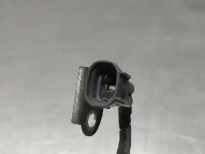 Tweedehands auto-onderdeel INJECTOR voor TOYOTA AVENSIS BERLINA (T25) 2.2 D-4D Clean Power Executive Sedán OEM IAM-referenties 236700R040  