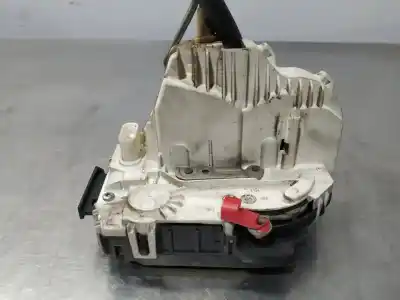 Second-hand car spare part rear right door lock for dodge avenger 2.0 crd oem iam references p04589424ad  n1.z1.24.1.b