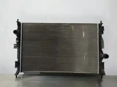 Piesă de schimb auto la mâna a doua RADIATOR DE APA pentru PEUGEOT 308 II (LB_, LP_, LW_, LH_, L3_) 1.2 THP 130 Referințe OEM IAM 9809141780  