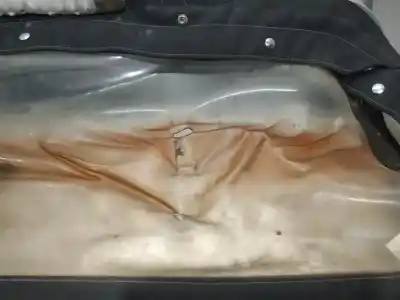 Peça sobressalente para automóvel em segunda mão molduras traseiras por citroen e-mehari basis 68 cv / 50 kw referências oem iam   n2.z1.10.6.2