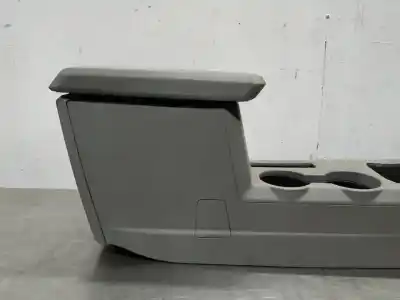 Piesă de schimb auto la mâna a doua cotiera centrala pentru dodge avenger 2.0 crd referințe oem iam   n1.z2.3.10.0