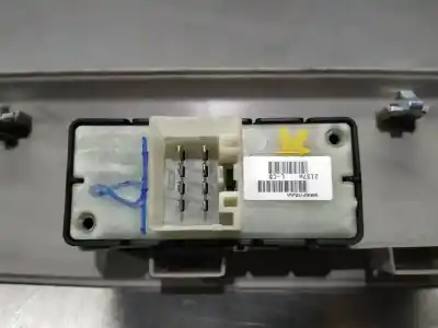 Peça sobressalente para automóvel em segunda mão botão / interruptor elevador vidro dianteiro direito por dodge avenger 2.0 crd referências oem iam 04602785aa  n1.z1.17.8