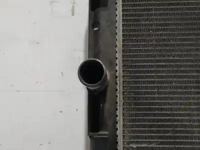 Pezzo di ricambio per auto di seconda mano RADIATORE D ACQUA per DODGE AVENGER 2.0 CRD Riferimenti OEM IAM 879331N  