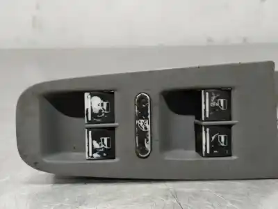 Peça sobressalente para automóvel em segunda mão BOTÃO / INTERRUPTOR ELEVADOR VIDRO DIANTEIRO ESQUERDO por VOLKSWAGEN TOUAREG (7LA) TDI V10 Referências OEM IAM 7L6867157E  