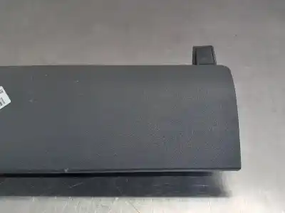 Автозапчасти б/у бардачок за dodge avenger 2.0 crd ссылки oem iam 