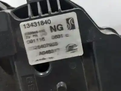 Peça sobressalente para automóvel em segunda mão fechadura da porta dianteira direita por opel corsa e business referências oem iam 13431840 0325407955  n1.z1.26.4.a