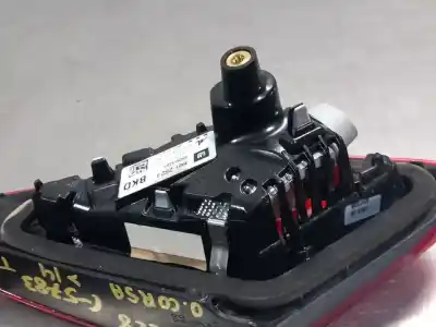 Peça sobressalente para automóvel em segunda mão farolim interior traseiro direito por opel corsa e business referências oem iam 39012624 46003466