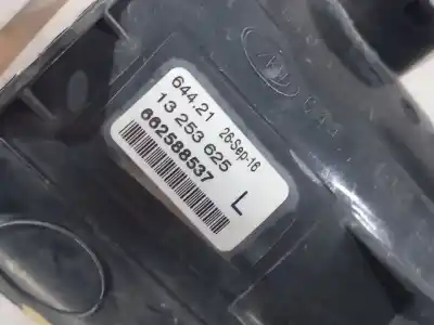 Second-hand car spare part right fog light for opel corsa e business oem iam references 13253625  n2.z1.20.3.3