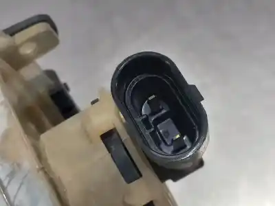 Second-hand car spare part right fog light for opel corsa e business oem iam references 13253625  n2.z1.20.3.3