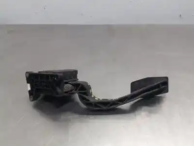 Second-hand car spare part accelerator pedal for opel corsa e business oem iam references 13305804  n2.z1.27.10