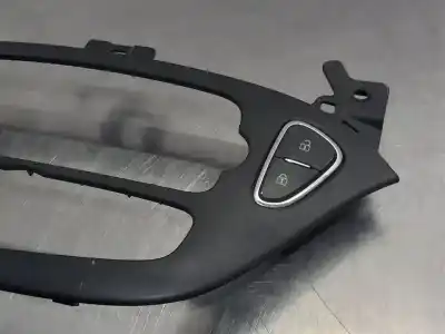 Pezzo di ricambio per auto di seconda mano modanatura per opel corsa e business riferimenti oem iam 13391249  n2.z1.27.10