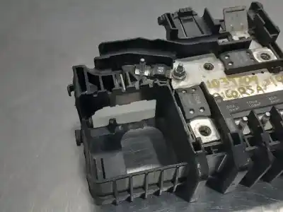 Pezzo di ricambio per auto di seconda mano scatola relè/fusibili per opel corsa e business riferimenti oem iam 525230582  n2.z1.27.11