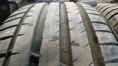 Pezzo di ricambio per auto di seconda mano PNEUMATICO per VOLKSWAGEN TOUAREG (7L6) TDI V6 +Motion Riferimenti OEM IAM 255/55R18  