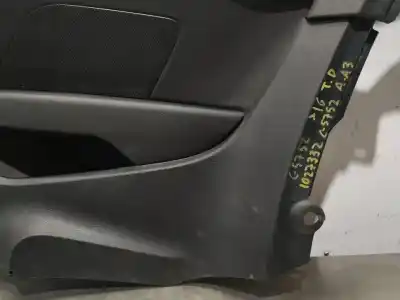 Second-hand car spare part right rear door trim for audi a3 (8vk) design edition oem iam references   n1.z1.20.9.b