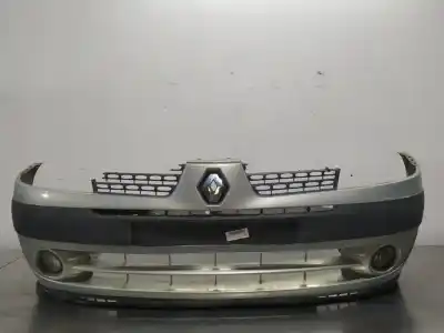 Автозапчастина б/у ПЕРЕДНІЙ БАМПЕР для RENAULT CLIO II FASE II (B/CB0) Authentique 58 CV / 43 KW Посилання на OEM IAM   