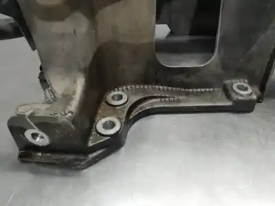 Автозапчастина б/у передня вісь для chrysler voyager (rg) 2.5 crd se grand voyager посилання на oem iam 04743429aa