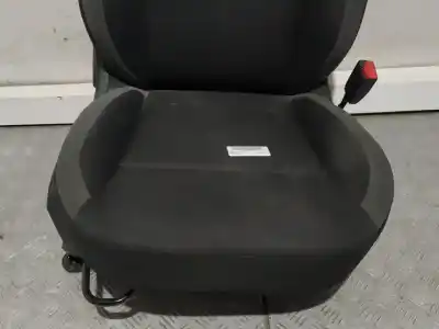 Second-hand car spare part right front seat for dacia duster ii comfort oem iam references   n2.z2.p4.f.4