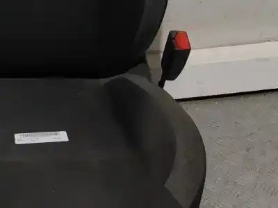 Second-hand car spare part right front seat for dacia duster ii comfort oem iam references   n2.z2.p4.f.4