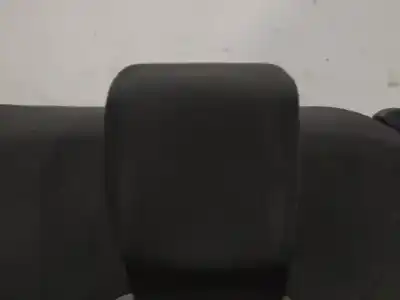 Second-hand car spare part rear seats for dacia duster ii comfort oem iam references   n2.z2.p4.f3