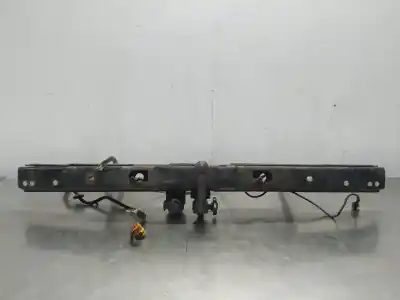Second-hand car spare part TRAILER HITCH for VOLKSWAGEN T5 BUS Monovolumen (Multivan) OEM IAM references   