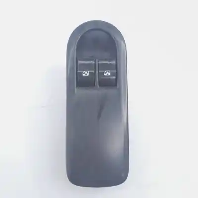 Peça sobressalente para automóvel em segunda mão botão / interruptor elevador vidro dianteiro esquerdo por renault megane ii berlina 3p * referências oem iam 156018090  
