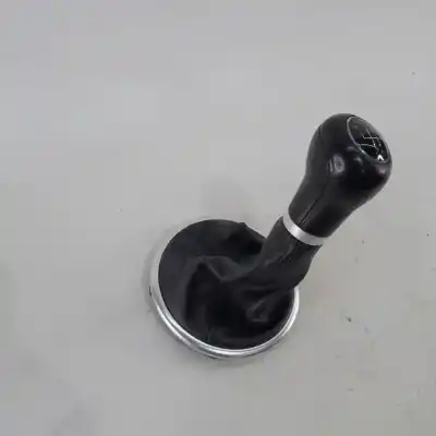 Pezzo di ricambio per auto di seconda mano LEVA DEL CAMBIO per AUDI A2 (8Z)  Riferimenti OEM IAM   