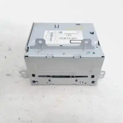 İkinci el araba yedek parçası SES SISTEMI / RADYO CD için OPEL ASTRA J BERLINA 5P  OEM IAM referansları 20983513  