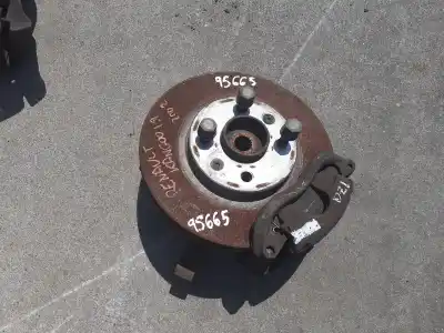 Peça sobressalente para automóvel em segunda mão Manga De Eixo Dianteira Esquerda por RENAULT KANGOO (F/KC0) 1.9 Diesel 54 CV / 40 KW Referências OEM IAM 323C  