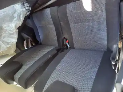 Pezzo di ricambio per auto di seconda mano sedili posteriori per suzuki grand vitara jb (jt) 1.9 ddis turbodiesel riferimenti oem iam f9q  