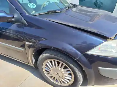 Автозапчастина б/у ПЕРЕДНЕ ПРАВЕ КРИЛО для RENAULT MEGANE II CLASSIC BERLINA  Посилання на OEM IAM F9QE8  
