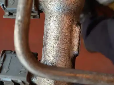 Peça sobressalente para automóvel em segunda mão régua / rampa de injetores por renault maxity 2.5 diesel referências oem iam 059003q00117  03000912