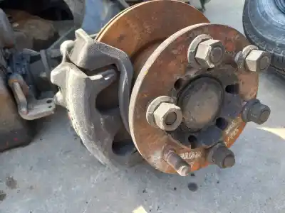 Second-hand car spare part front left knuckle for nissan cabstar 01.04 -> 3.0 diesel oem iam references bd30  