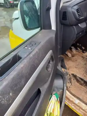 Автозапчастина б/у передні ліві двері для toyota proace l1 van gx 144 cv / 106 kw посилання на oem iam ah01  