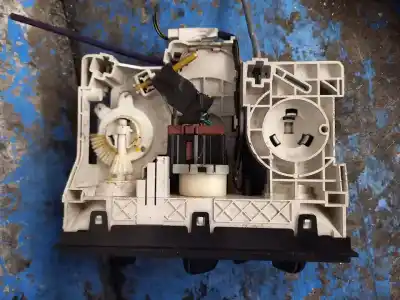 Second-hand car spare part heating / air conditioning control panel for renault maxity 130 dxi oem iam references 27510mb40b  