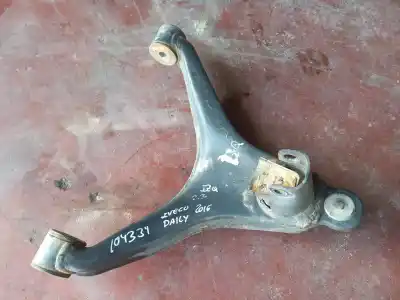 Pezzo di ricambio per auto di seconda mano BRACCIO SOSPENSIONE SUPERIORE ANTERIORE SINISTRO per IVECO IVECO DAILY IV PLATFORM/CHASSIS 70C17 IVECO DAILY IV Platform/Chassis 70C17. 70C17 /P [2006 - ] Platform/Chassis Riferimenti OEM IAM 5801564315  