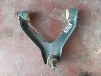 Pezzo di ricambio per auto di seconda mano BRACCIO SOSPENSIONE SUPERIORE ANTERIORE SINISTRO per IVECO IVECO DAILY IV PLATFORM/CHASSIS 70C17 IVECO DAILY IV Platform/Chassis 70C17. 70C17 /P [2006 - ] Platform/Chassis Riferimenti OEM IAM 5801564290  