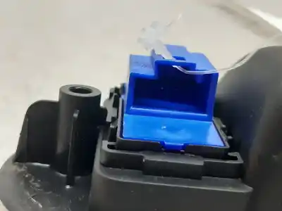 Second-hand car spare part interior left front handle for volkswagen golf plus (521) advance oem iam references 5m0837113b  