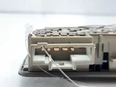 Piesă de schimb auto la mâna a doua lumina interioara pentru renault scénic i monospace (ja0/1_, fa0_) 1.9 dti (ja1u) referințe oem iam 7701040610