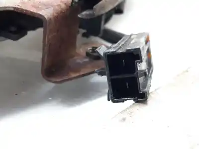 Second-hand car spare part passenger side right window regulator for nissan pick-up (d22) td doble cabina navara 4x4 oem iam references 807202s40a