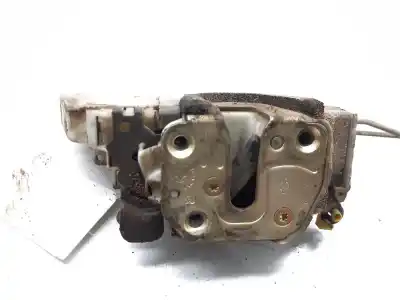 Second-hand car spare part rear right door lock for nissan pick-up (d22) td doble cabina navara 4x4 oem iam references 805525p003