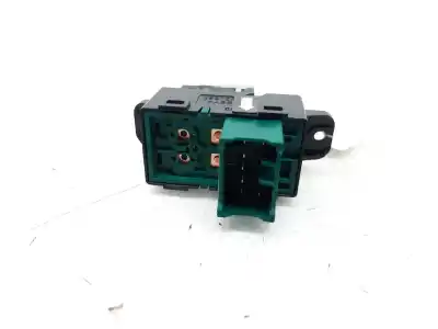 Pezzo di ricambio per auto di seconda mano comando alzacristalli posteriori destro per kia optima concept riferimenti oem iam 93590d4000  