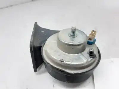 Автозапчастина б/у ріг для mazda 2 lim. (de) 1.4 diesel cat посилання на oem iam kug70a  