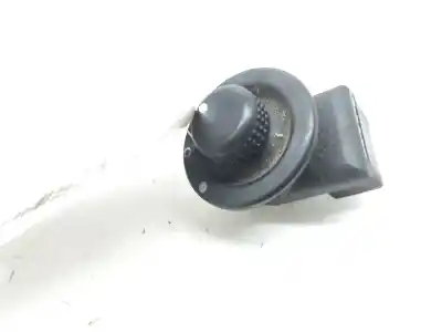 Second-hand car spare part rearview side mirror switch for dacia logan laureate oem iam references 8200002442a Second-hand car spare part rearview side mirror switch for dacia logan laureate oem iam references 8200002442a