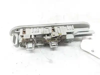 Автозапчастина б/у внутрішне світло для dacia logan laureate посилання на oem iam 8200073231   Автозапчастина б/у внутрішне світло для dacia logan laureate посилання на oem iam 8200073231