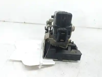 Second-hand car spare part rear left door lock for dacia logan laureate oem iam references 8200214018   Second-hand car spare part rear left door lock for dacia logan laureate oem iam references 8200214018