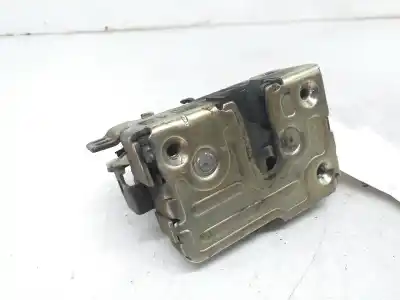 Second-hand car spare part rear left door lock for dacia logan laureate oem iam references 8200214018   Second-hand car spare part rear left door lock for dacia logan laureate oem iam references 8200214018