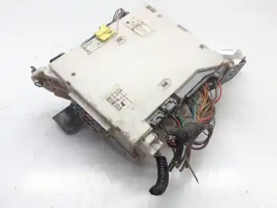 Second-hand car spare part fuse box unit for lexus is200 (ds2/is2) 220d oem iam references 5k300322  